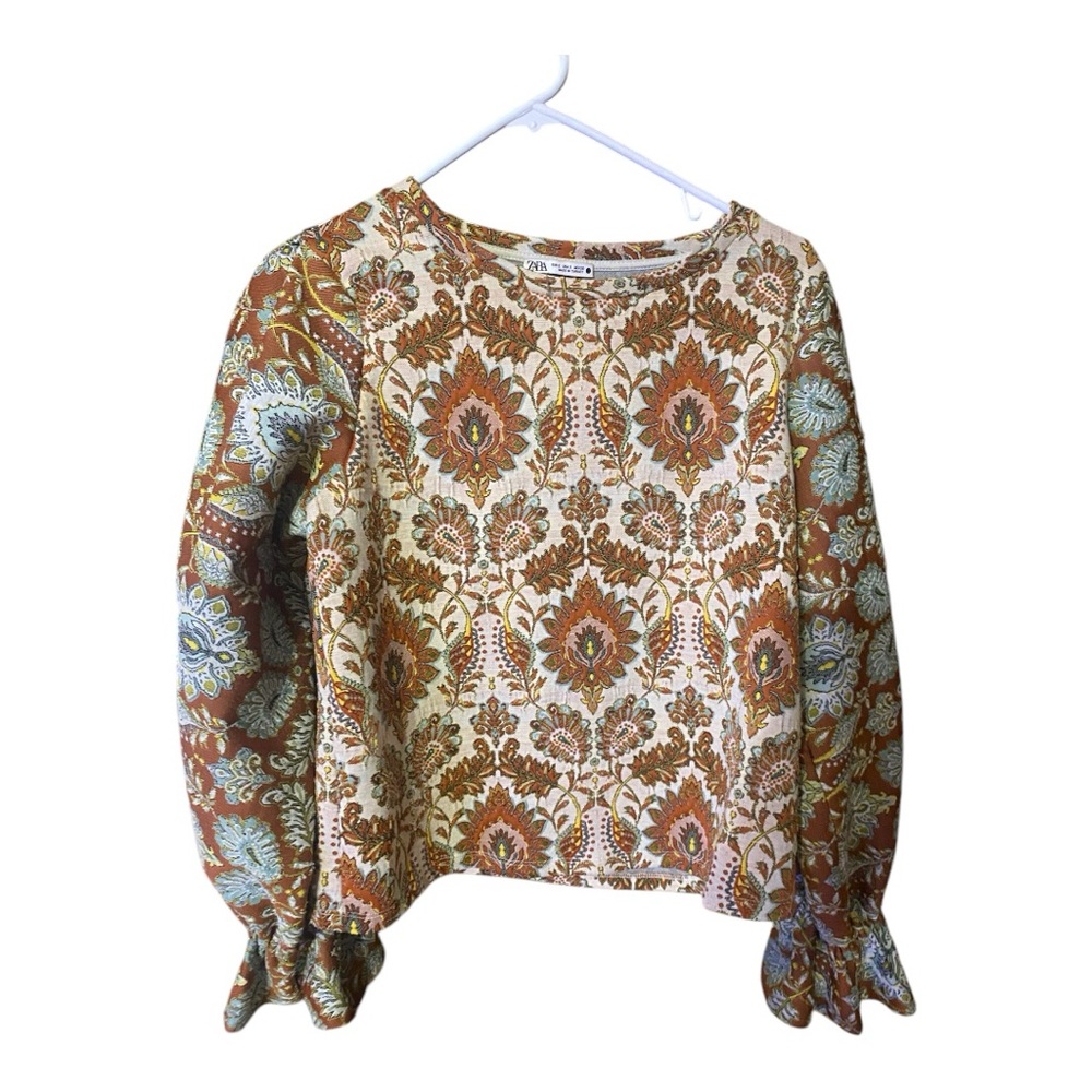 Zara floral blouse size small